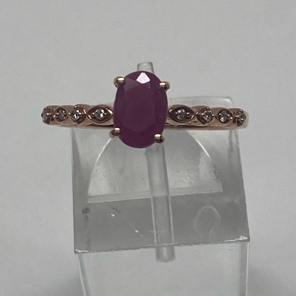 10K Rose Gold Oval Shape Natural Ruby and Diamond Gemstone Ring Size 7 NEW